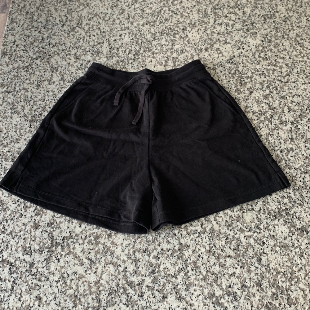 High waisted soft shorts